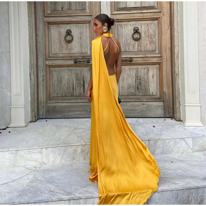 Robe Longue Isabella – Satin Lumineux & Dos Nu