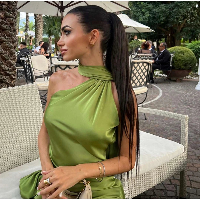 Robe Longue Isabella – Satin Lumineux & Dos Nu